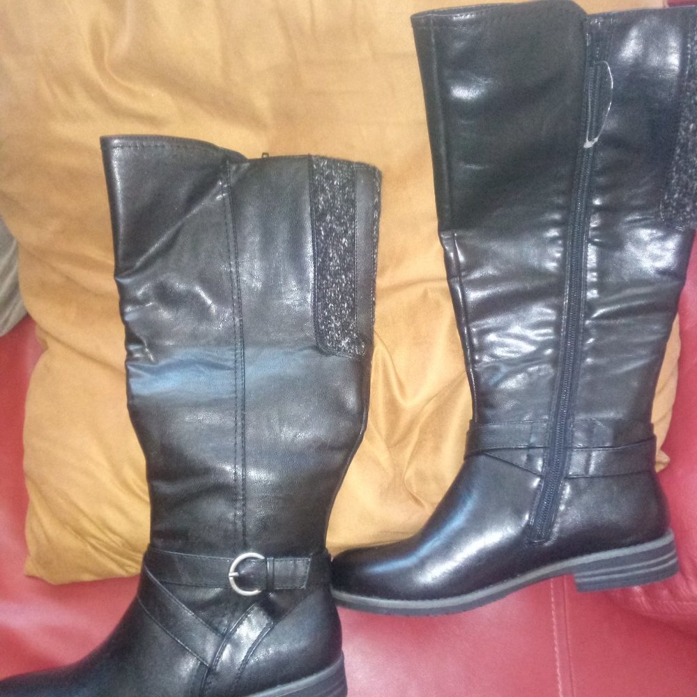 Black tall boots